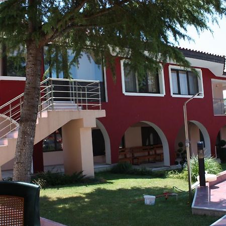 The Red House Hotel Kosharitsa Exterior photo
